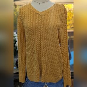 COPY - Croft and Barrow cable knit sweater